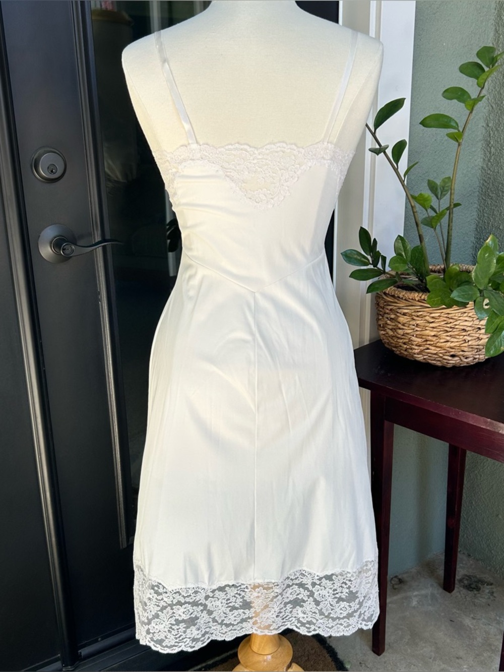 Vintage 60's White Full Slip Lace Nylon Slip Dress Size Small - Picture 5 of 10